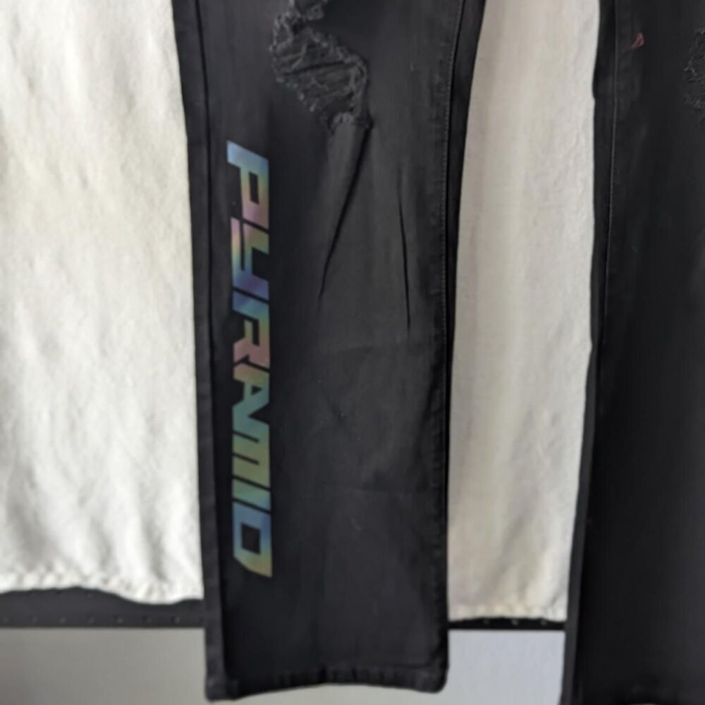 Black Pyramid Future Relic Patchwork Distressed B… - image 2